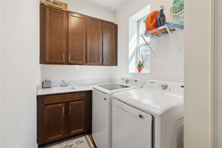 1st floor laundry room