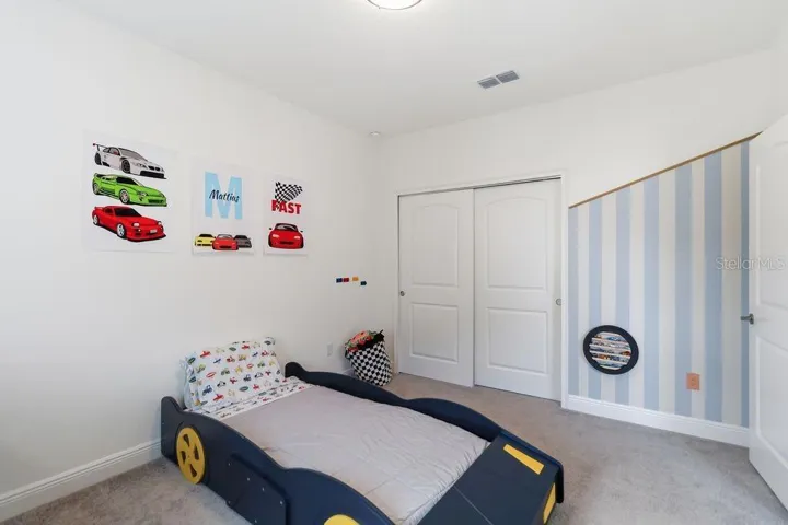 3rd bedroom, 2nd floor