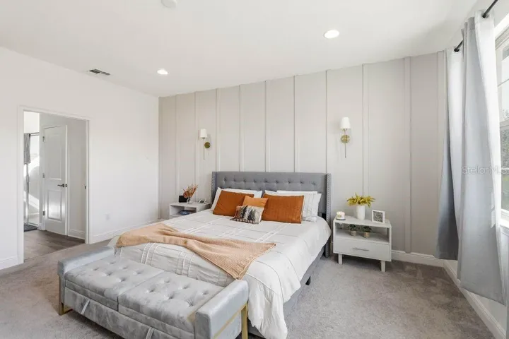 1st floor primary bedroom