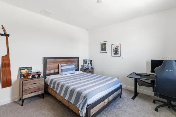 4th bedroom, 2nd floor