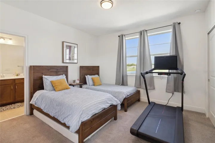 2nd floor bedroom with ensuite