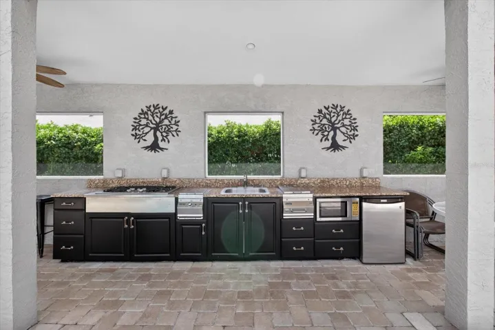 Complete Outdoor Kitchen