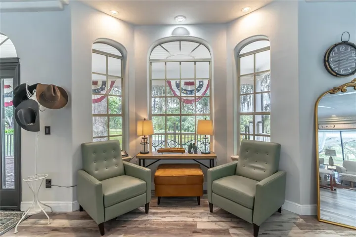Intimate sitting area