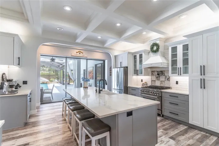 Great kitchen to entertain in
