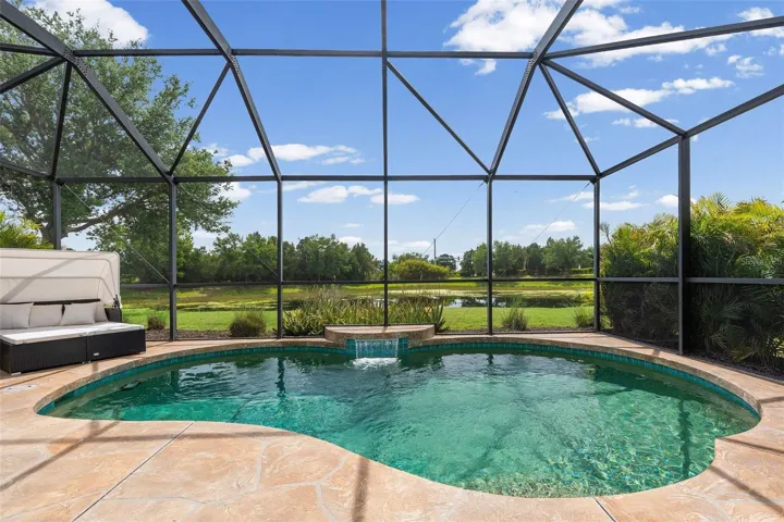 Gorgeous Pool/Pond View