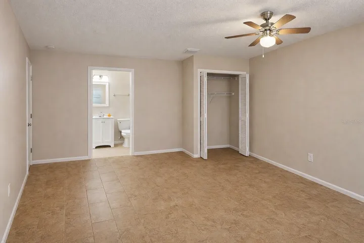 Comfortable primary bedroom
