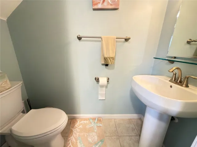 Downstairs half bathroom