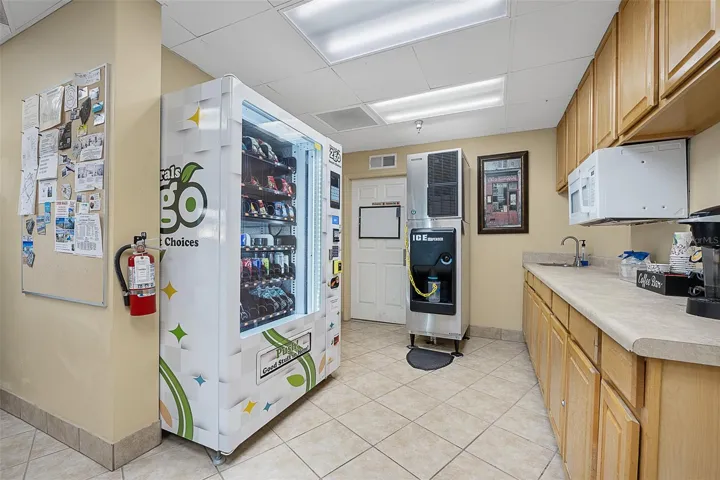 Community kitchen seating