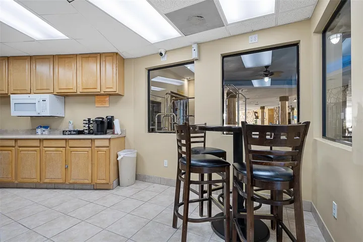 Community kitchen seating