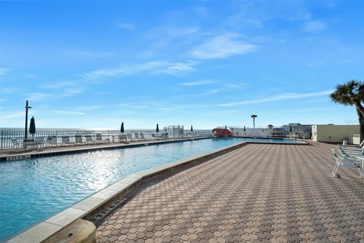 Paver deck