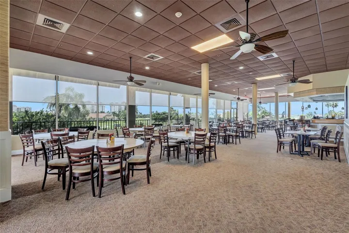 Club Restaurant