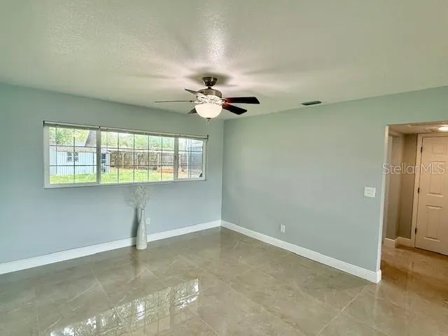 Living / Dining Room Combo