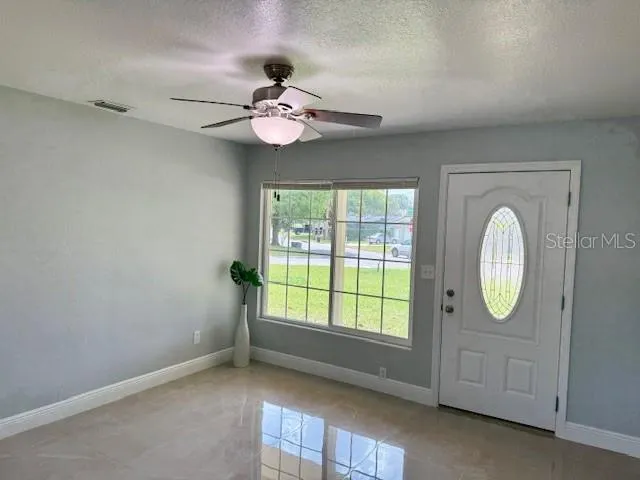 Living / Dining Combo