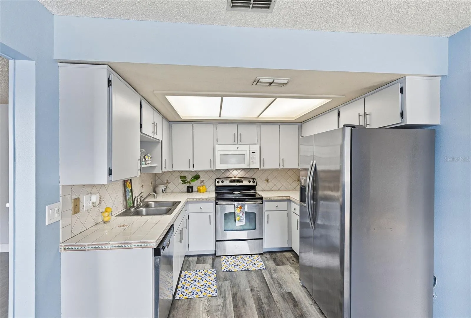 kitchen with sky lights