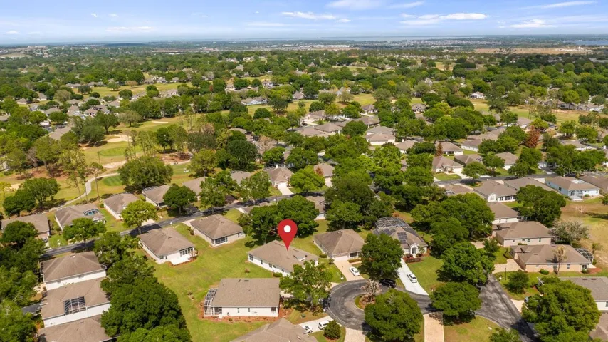 Aerial of home located on the cul de sac