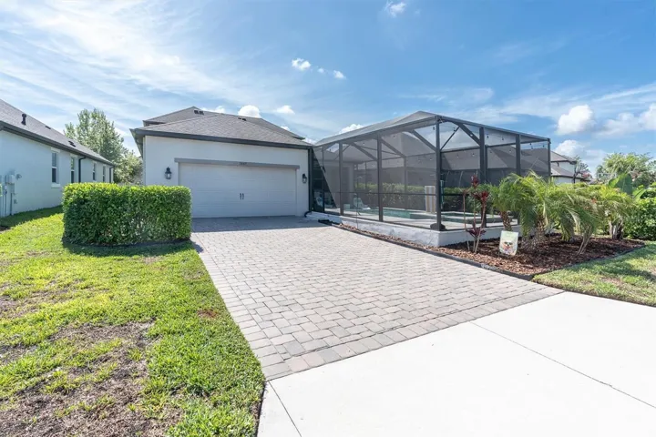 LONG DRIVEWAY