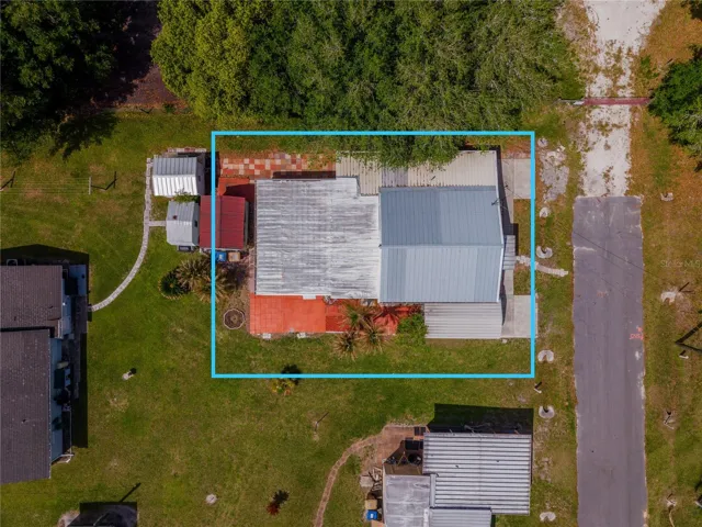 Aerial View with approx. property lines