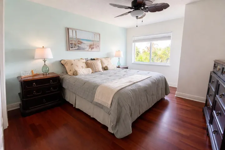 Second en-suite bedroom