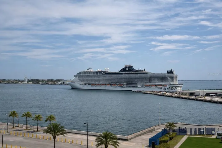Port Canaveral cruise terminal