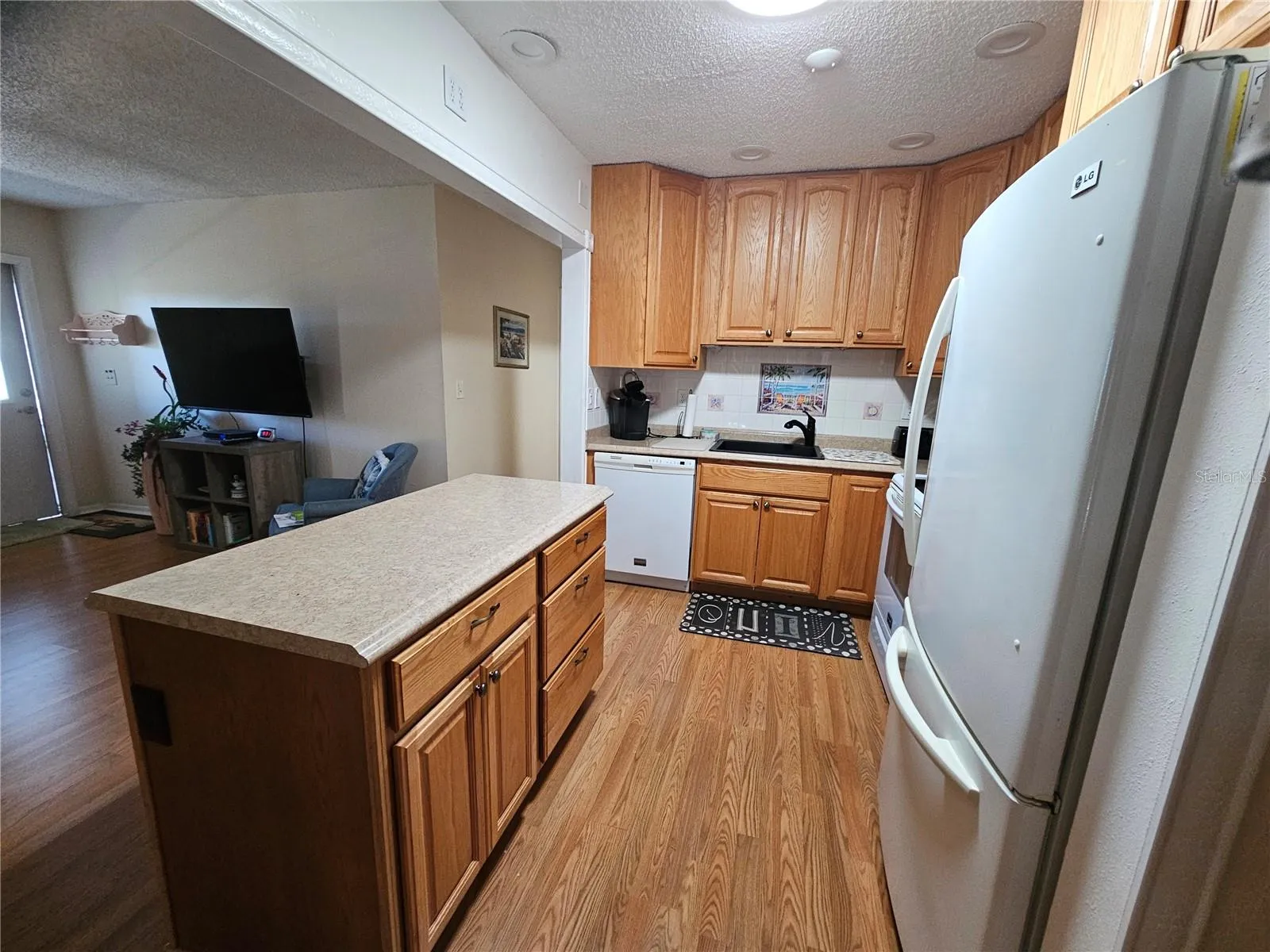 Kitchen Island