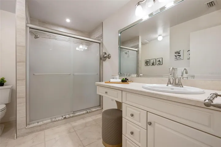 3320 Tallywood CT, Sarasota FL