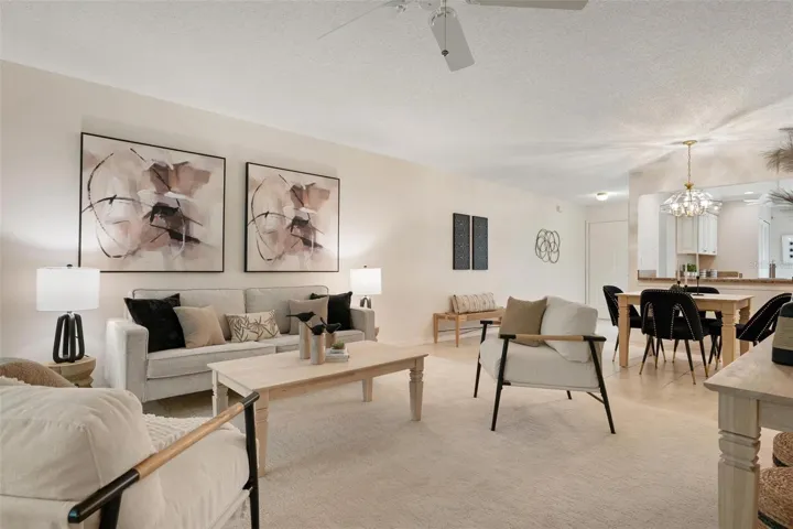 3320 Tallywood CT, Sarasota FL