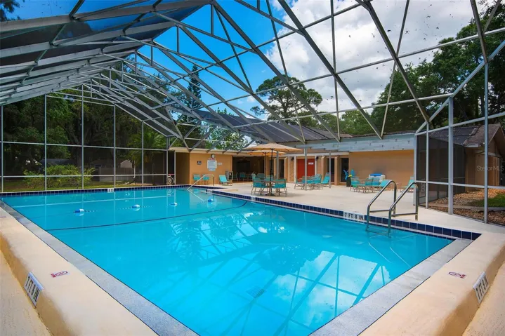 Tallywood Swimming Pool
