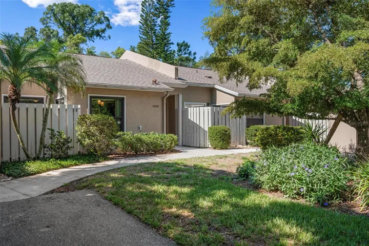 3320 Tallywood CT, Sarasota FL