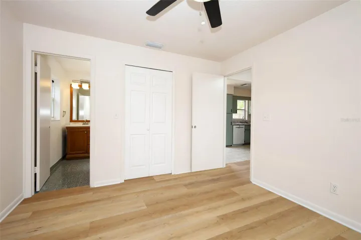 Master Bedroom - Alt View
