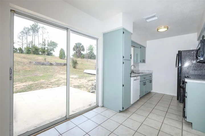 Dining Room/Kitchen