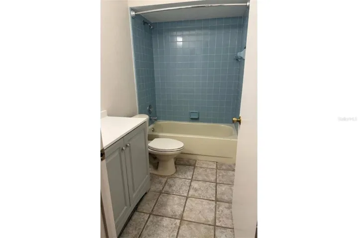 Bathroom Original