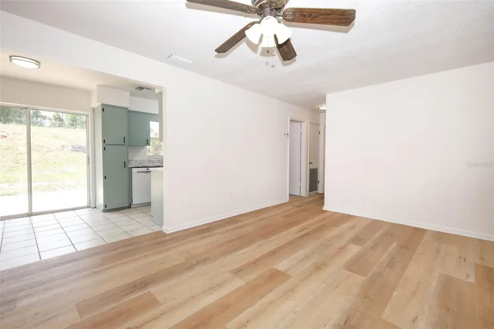 Living Room - Alt View