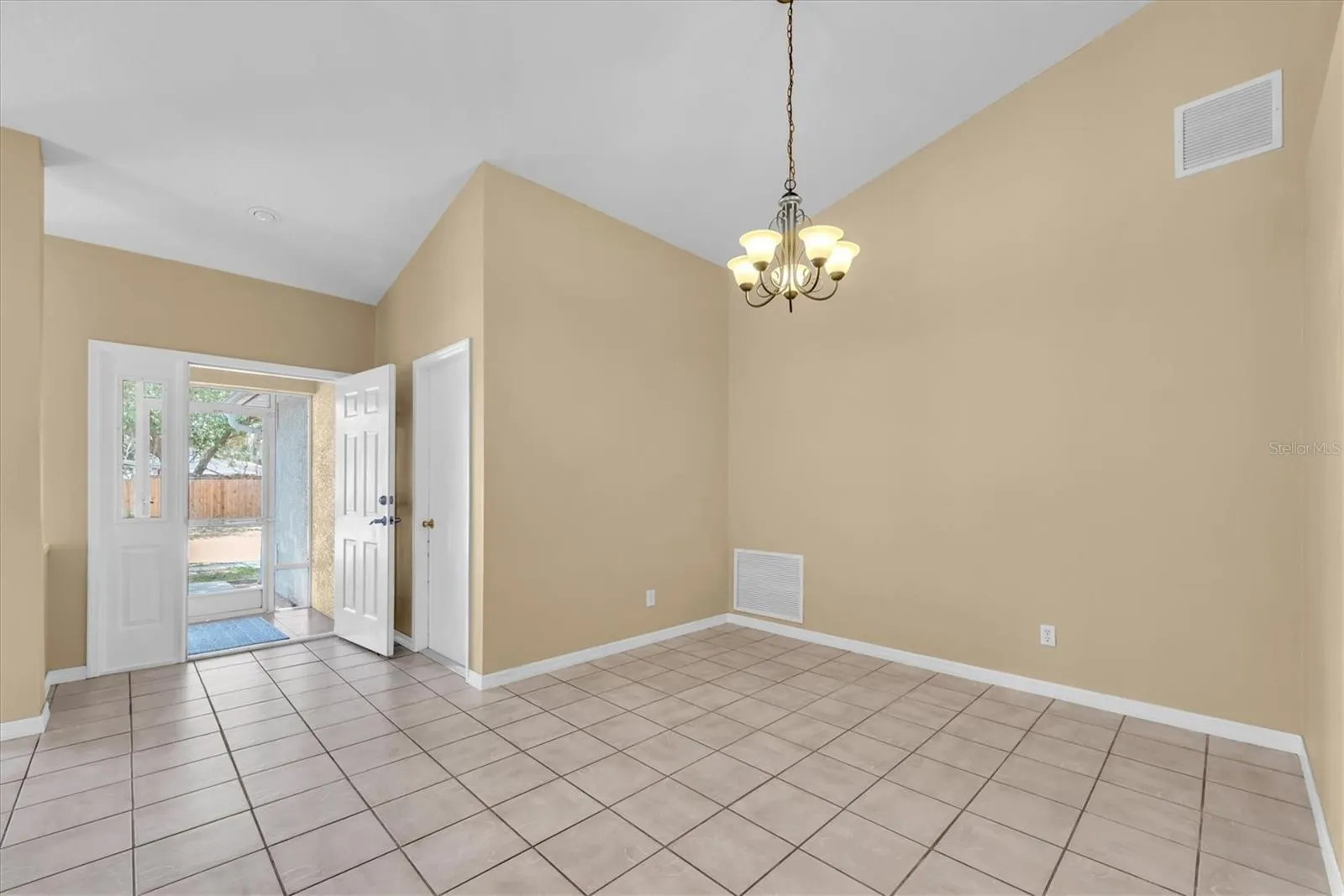 Formal Dining