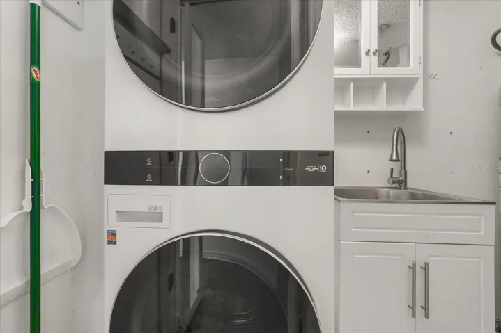 Inside Laundry