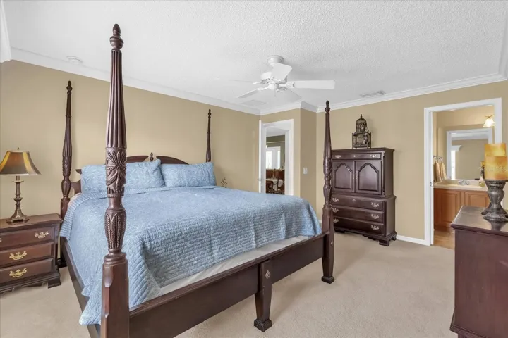 Comfortable and private owner’s suite designed for rest and relaxation.