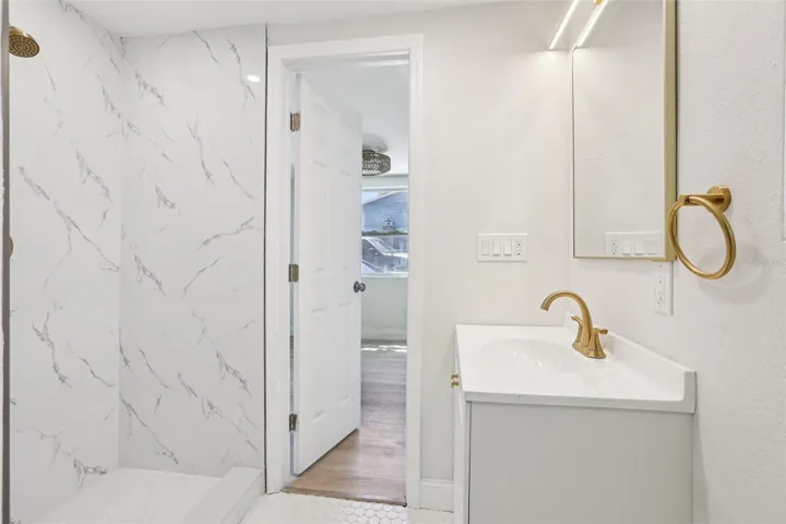 Guest house bathroom