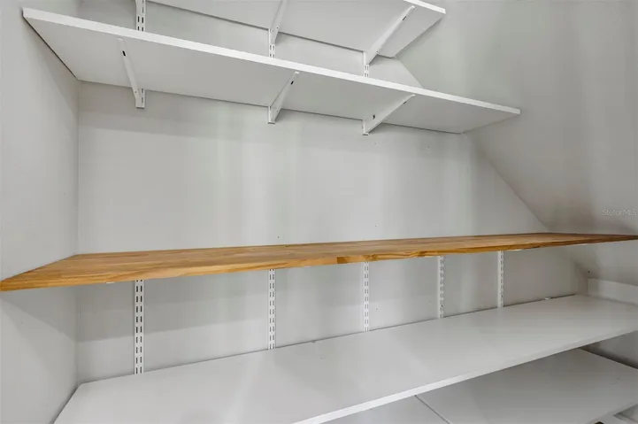 Walk-in Pantry
