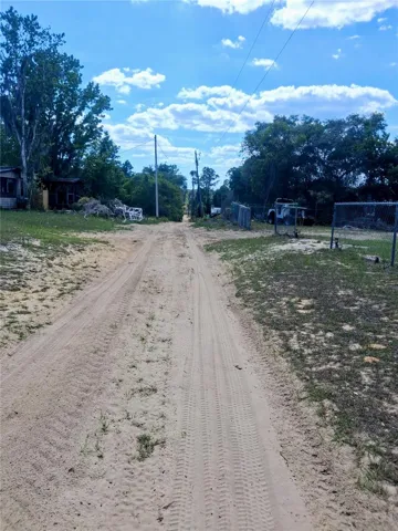 DIRT ROAD 4 wheel