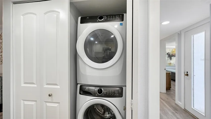 Washer/Dryer