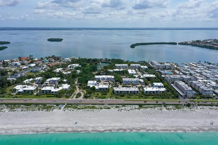 Property bridges the Gulf to the Bay