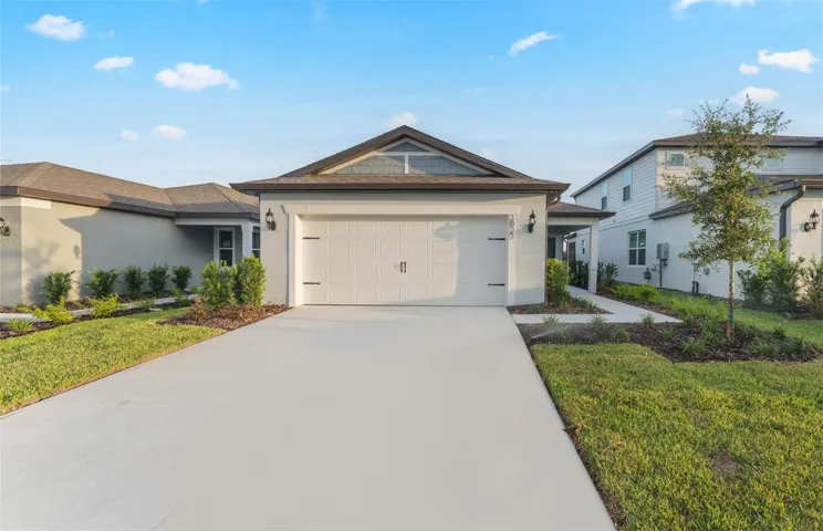 Daylen Exterior
