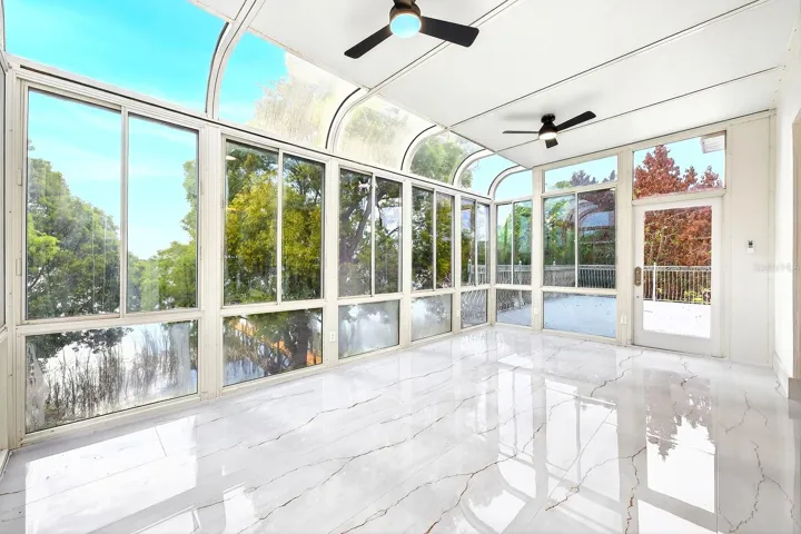 Sun Room.