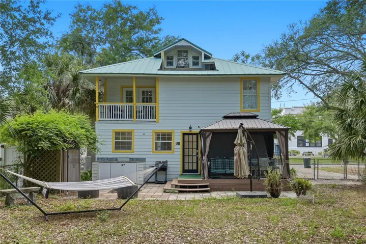 1170