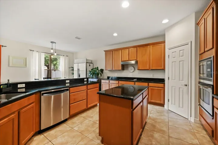 Kitchen 3