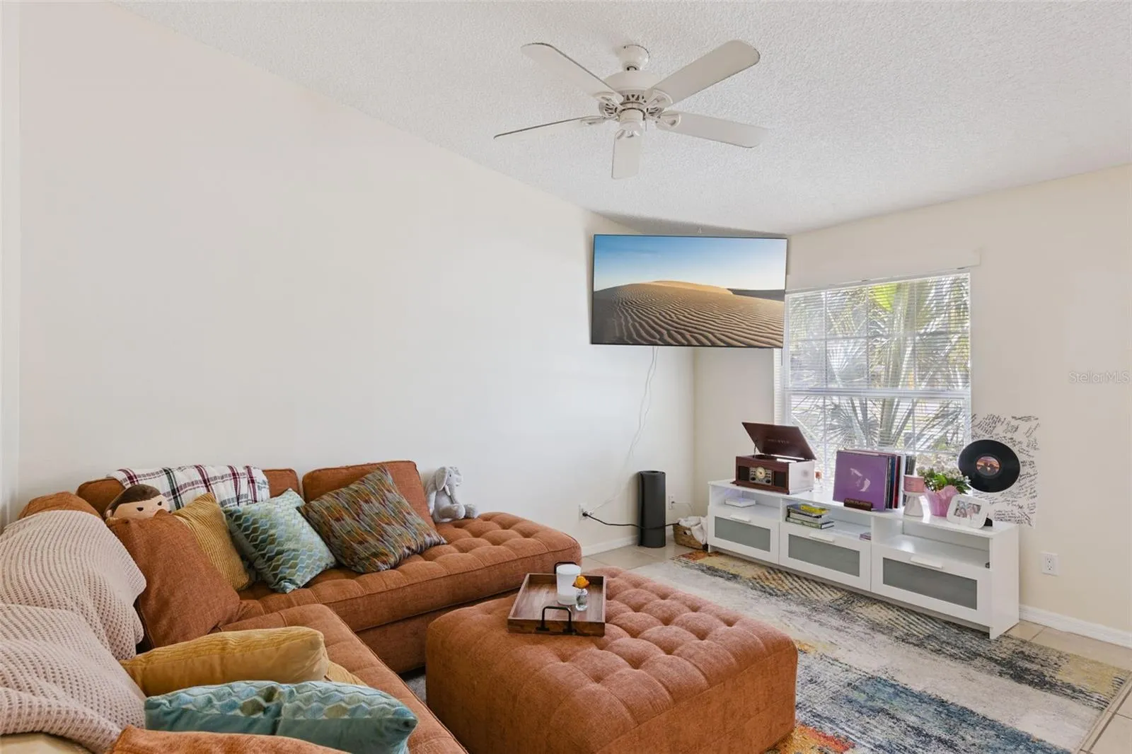 Unit C - Living area