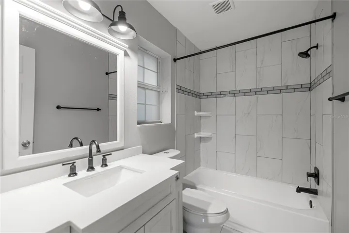 Primary En-Suite