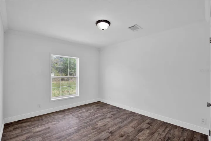 BEDROOM/OFFICE 3