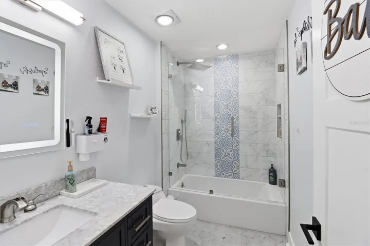 2nd Bathroom