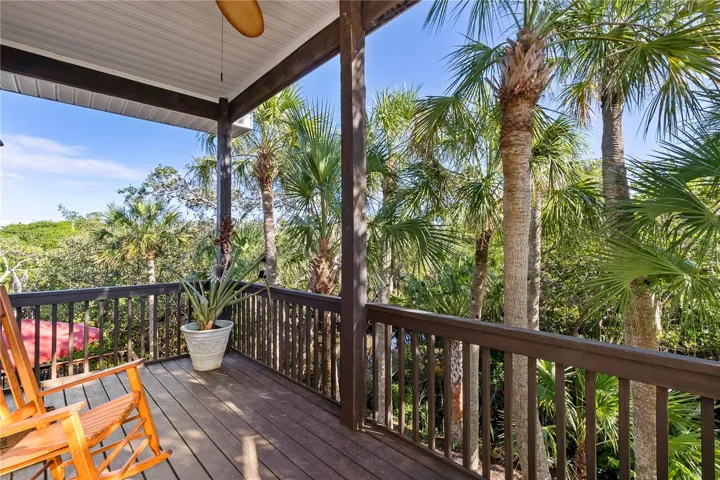 2nd Floor Kitchen Balcony/ Entrance