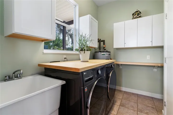Laundry Room off Kitchen